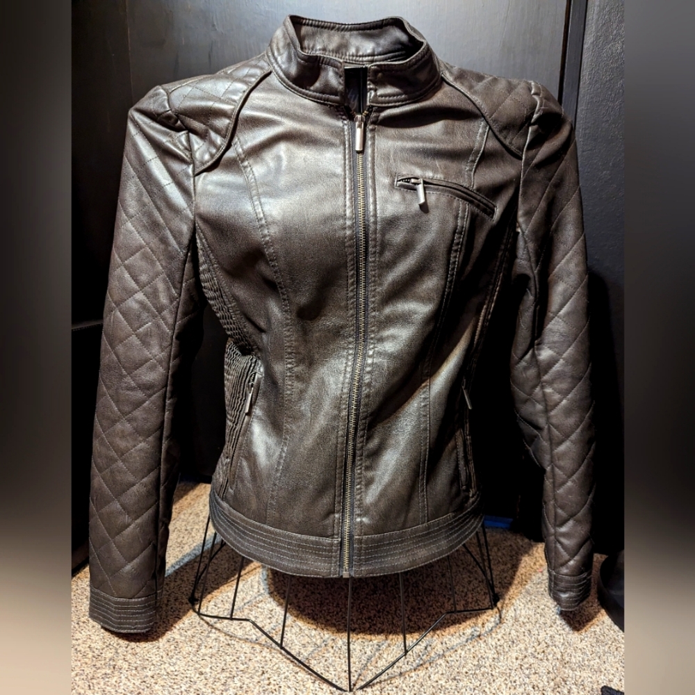 Women's Vanity faux leather jacket size Small